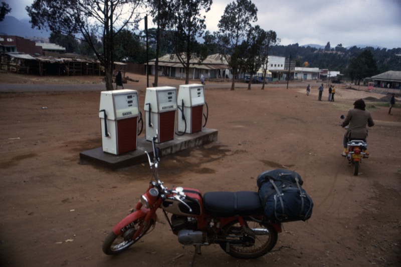 宮本常一 in tanzania