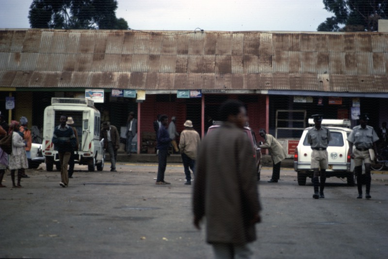 宮本常一 in kenya