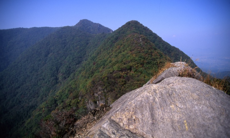 子持山