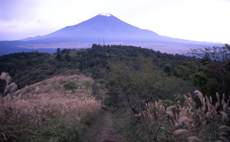 石割山