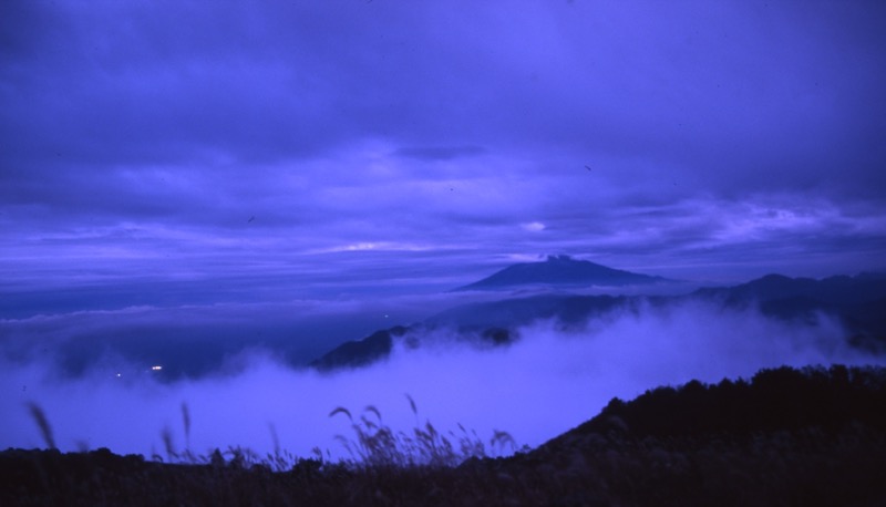 雁ヶ腹摺山