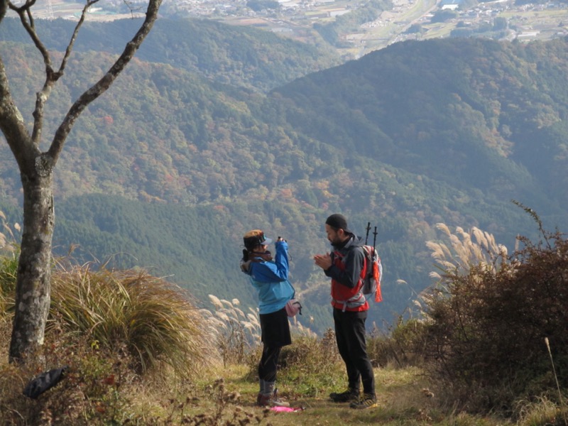鍋割山