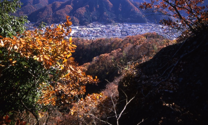 岩殿山