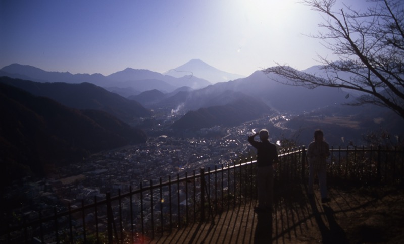 岩殿山