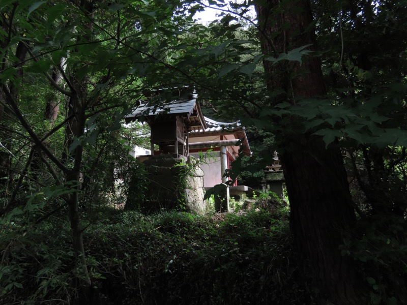 太平山、馬不入山、晃石山