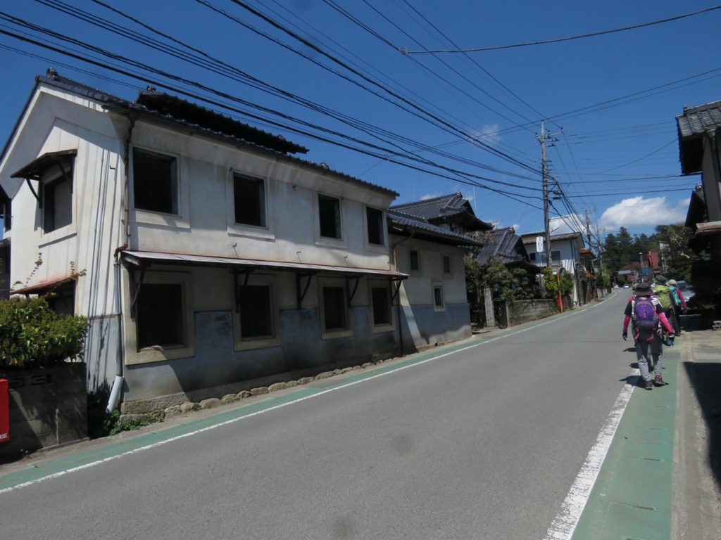 塩ノ山、旧松里町の土蔵造り