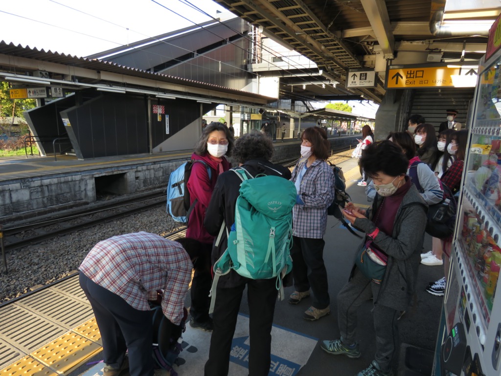 塩ノ山、石和温泉駅