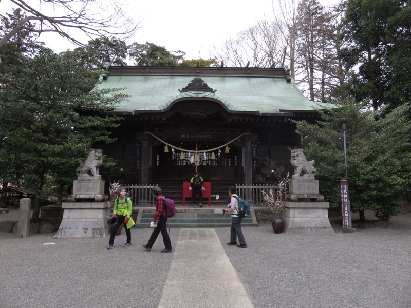 曽我丘陵ウォーキングコースと曽我梅林、宗我神社