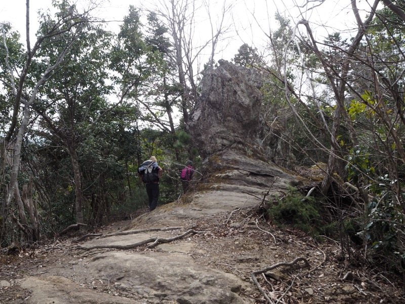 高宕山、高宕大滝→高宕山