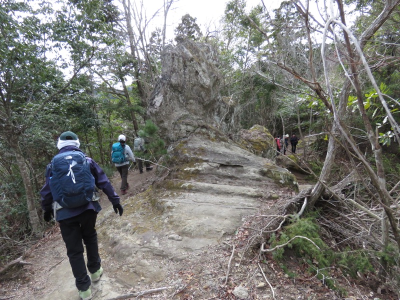 高宕山、高宕大滝→高宕山