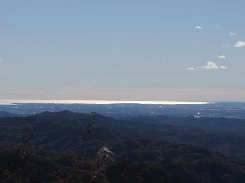 奥久慈・男体山から袋田の滝、奥久慈・男体山、大円地登山口〜山頂、太平洋