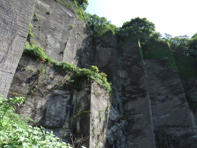 鋸山