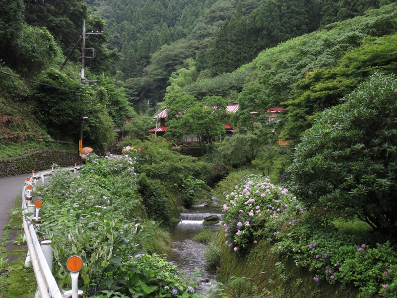 あきる野市深沢