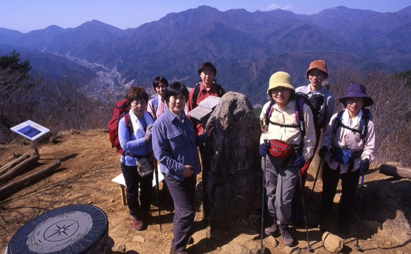 高川山