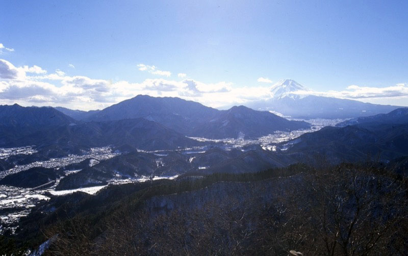 高川山