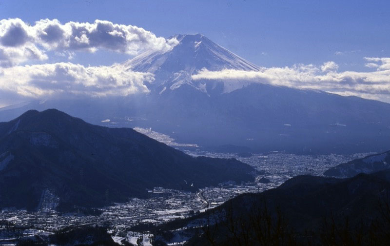 高川山