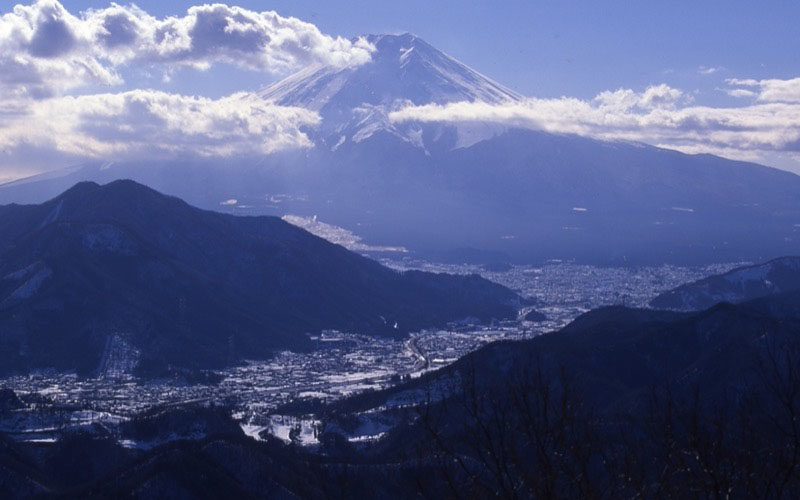 高川山