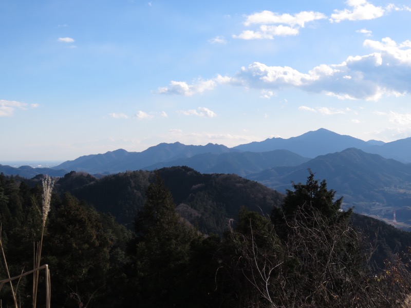 陣馬山,登山