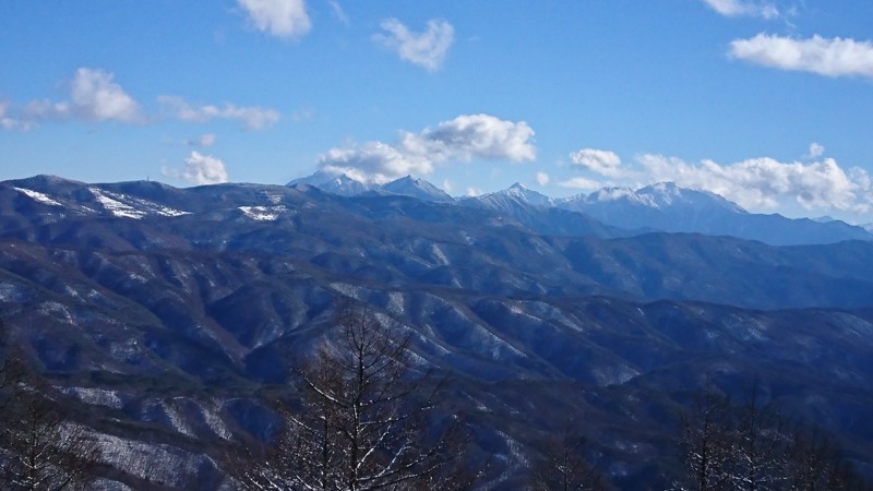 守屋山,登山