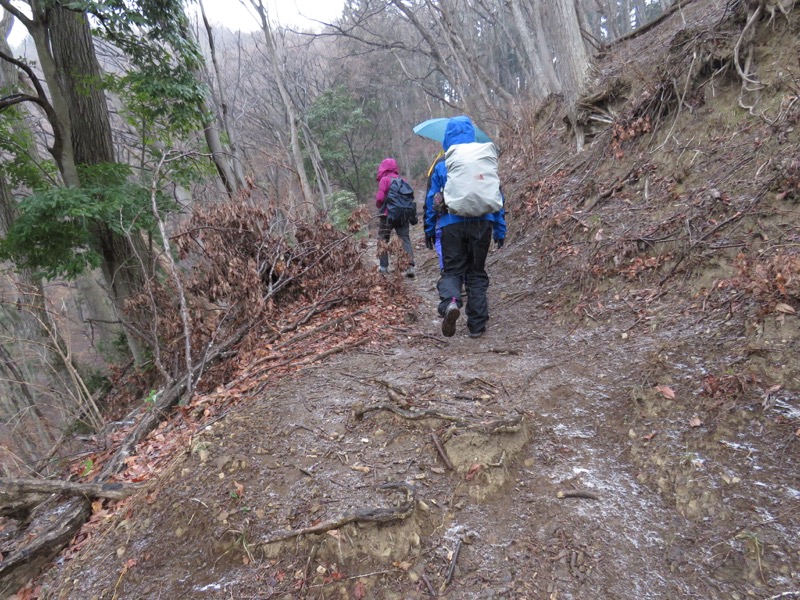 大山・三峰山登山