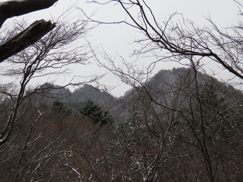 大山・三峰山登山