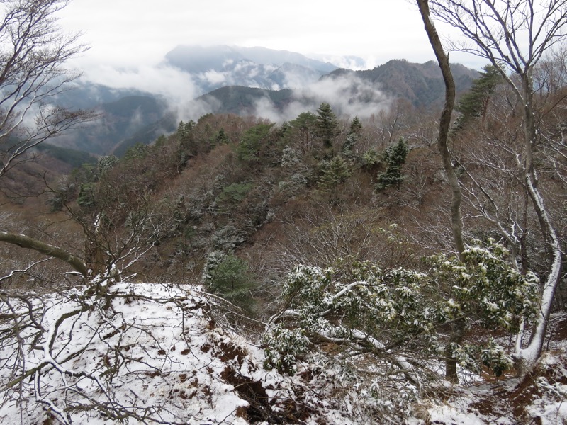 大山・三峰山登山