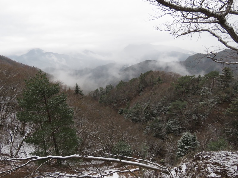 大山・三峰山登山