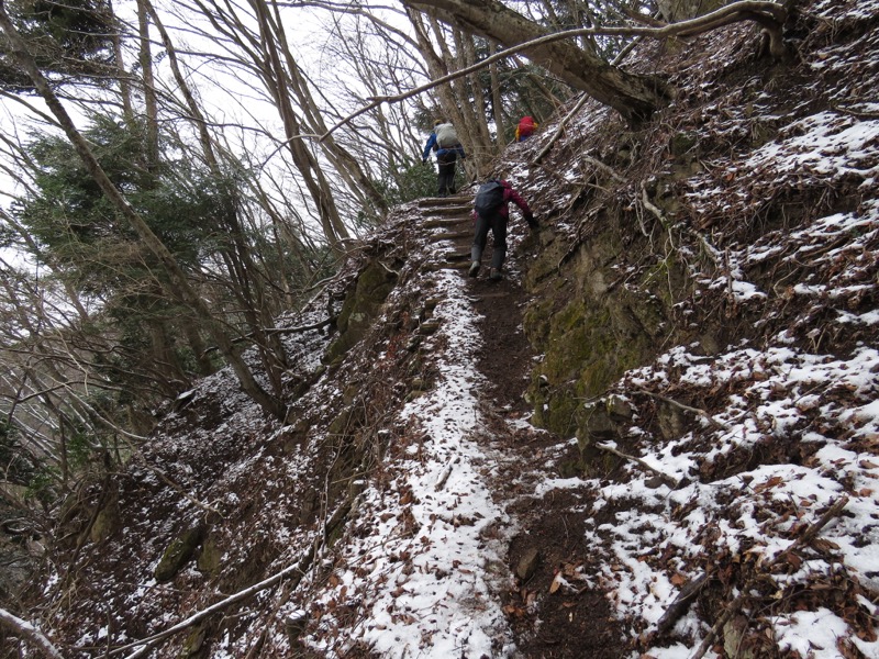 大山・三峰山登山