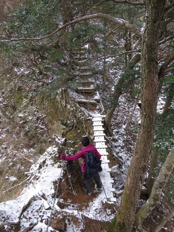 大山・三峰山登山