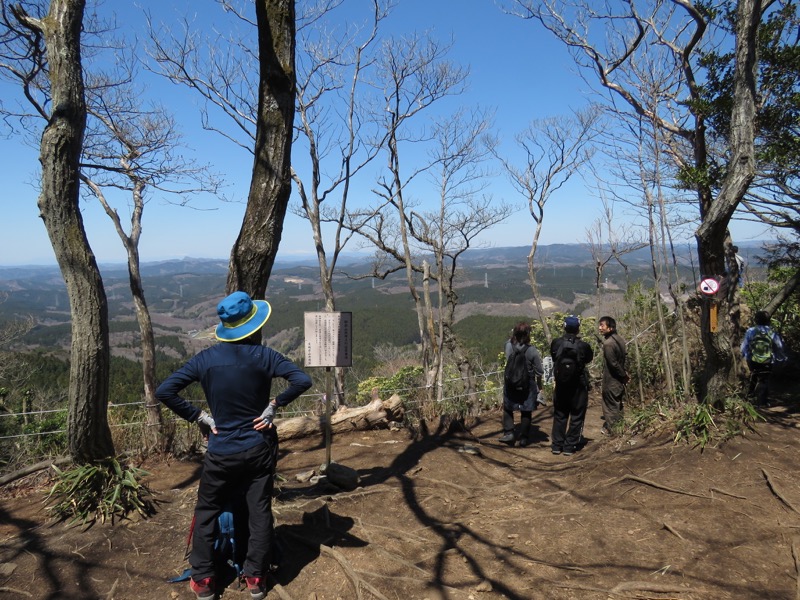 御岩山・登山