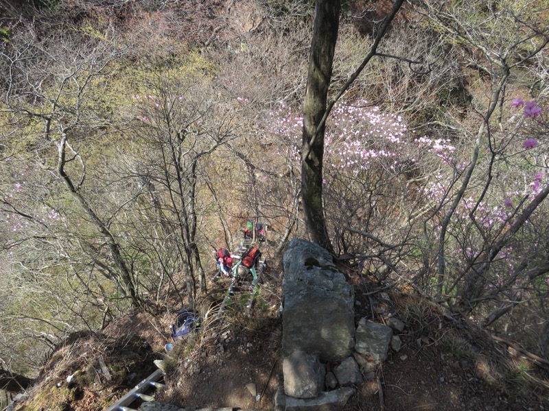 石裂山・登山