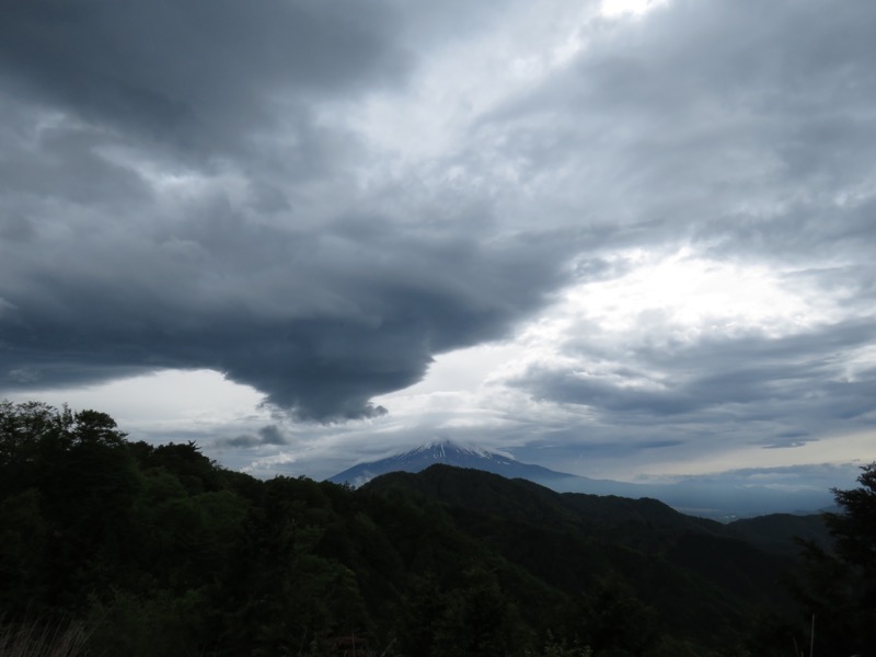 御正体山登山