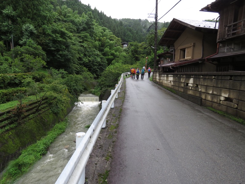 南沢あじさい山登山