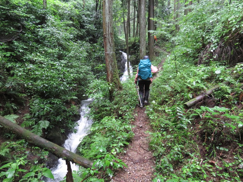 南沢あじさい山登山
