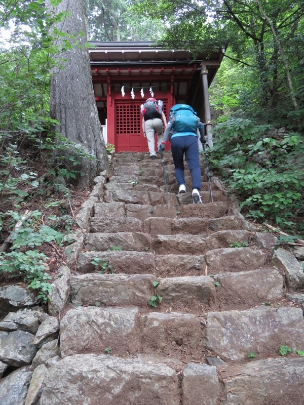 御岳山〜大岳山〜鋸山登山