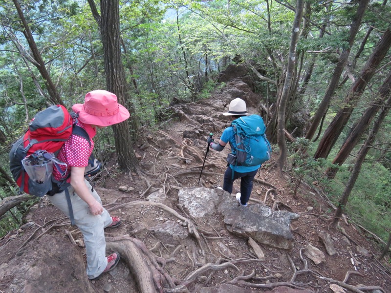 御岳山〜大岳山〜鋸山登山