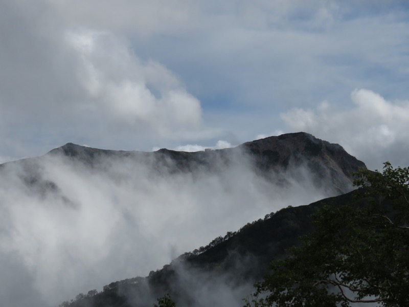 燕岳、登山