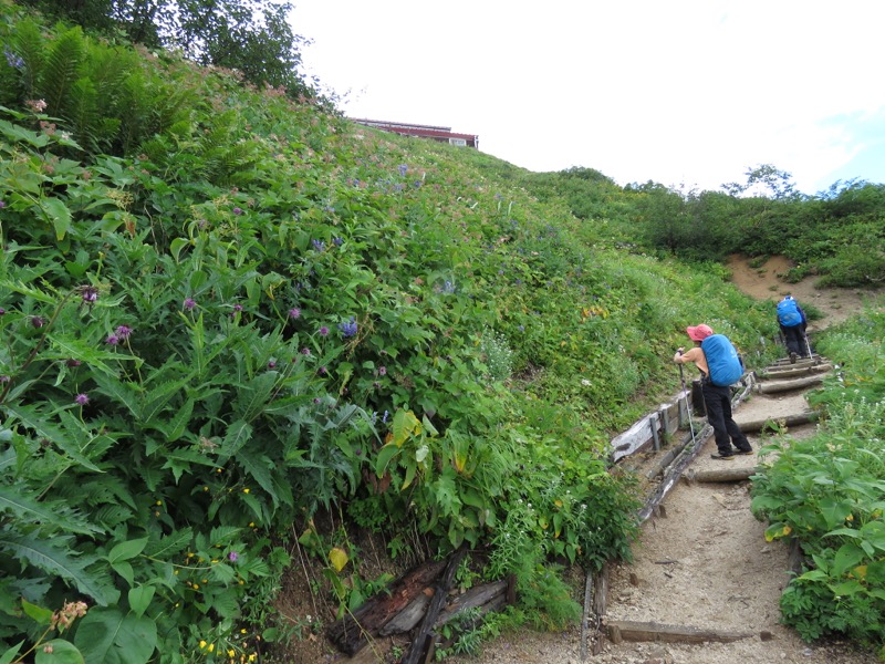 燕岳、登山