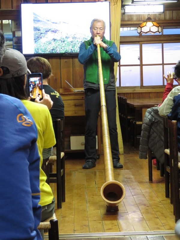 燕岳、登山