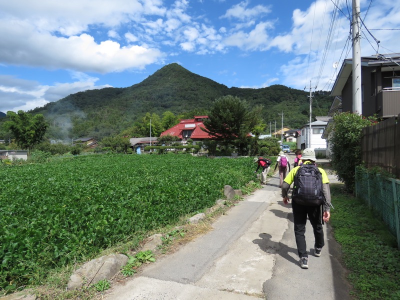 戸神山登山