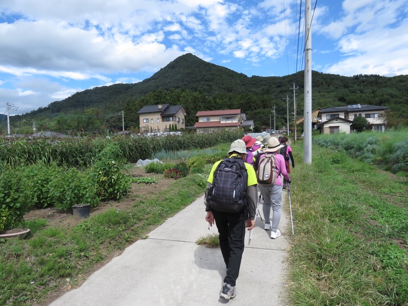 戸神山登山