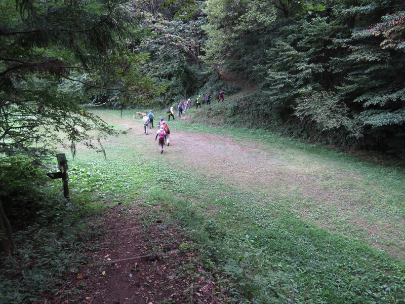 戸神山登山