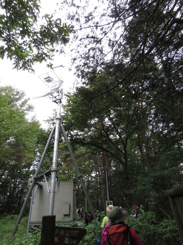 戸神山登山