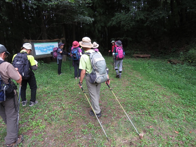 戸神山登山