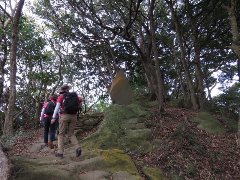 三峰山〜鷹取山登山