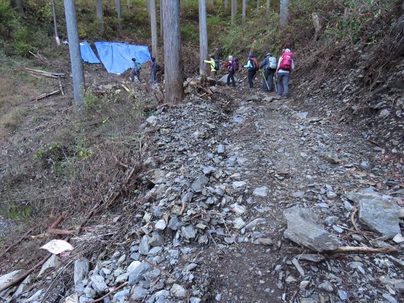 笹尾根〜陣馬山