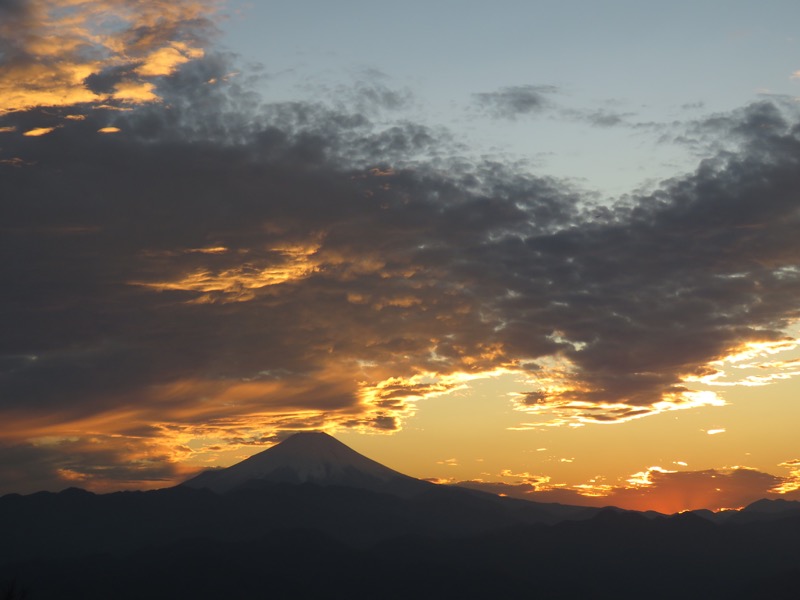 笹尾根〜陣馬山