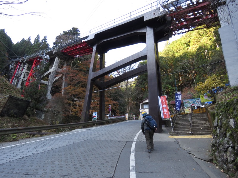 日の出山登山