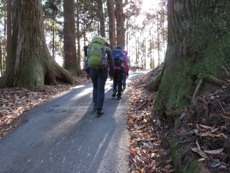 日の出山登山