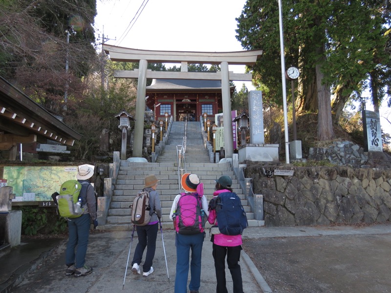 日の出山登山